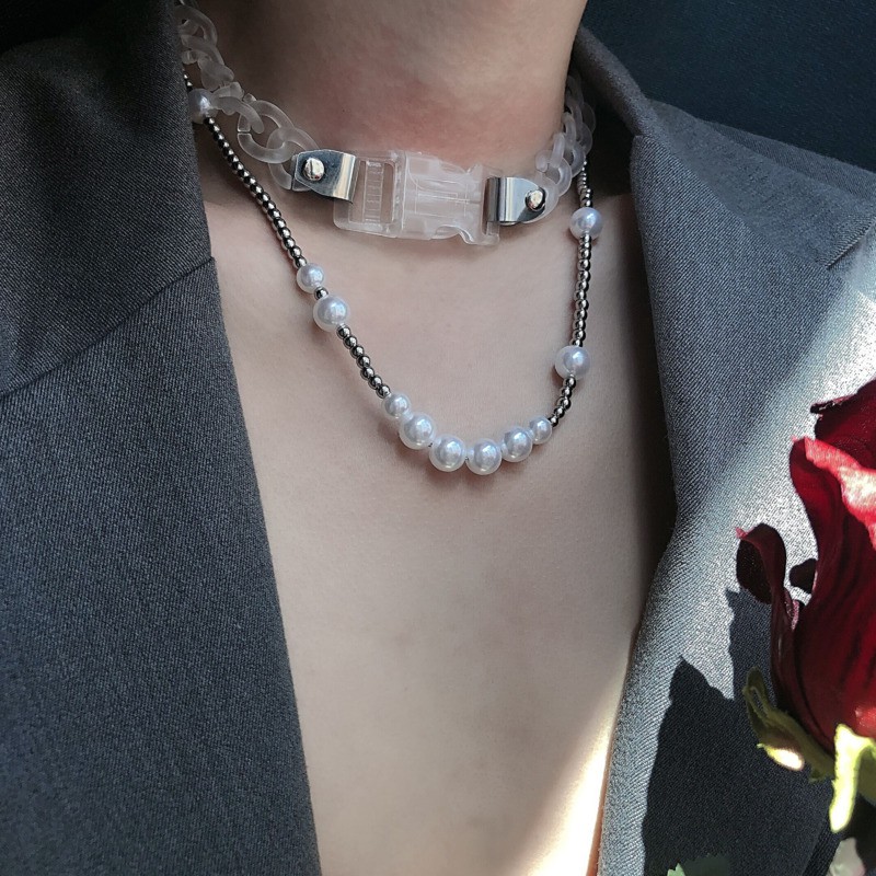 Dây Chuyền Phối Khóa Cài Bằng Acrylic Phong Cách Punk Cá Tính