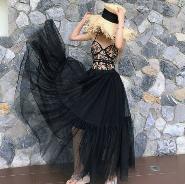 Chân váy lưới đuôi cá dài đi dự tiẹc được luôn nha | BigBuy360 - bigbuy360.vn