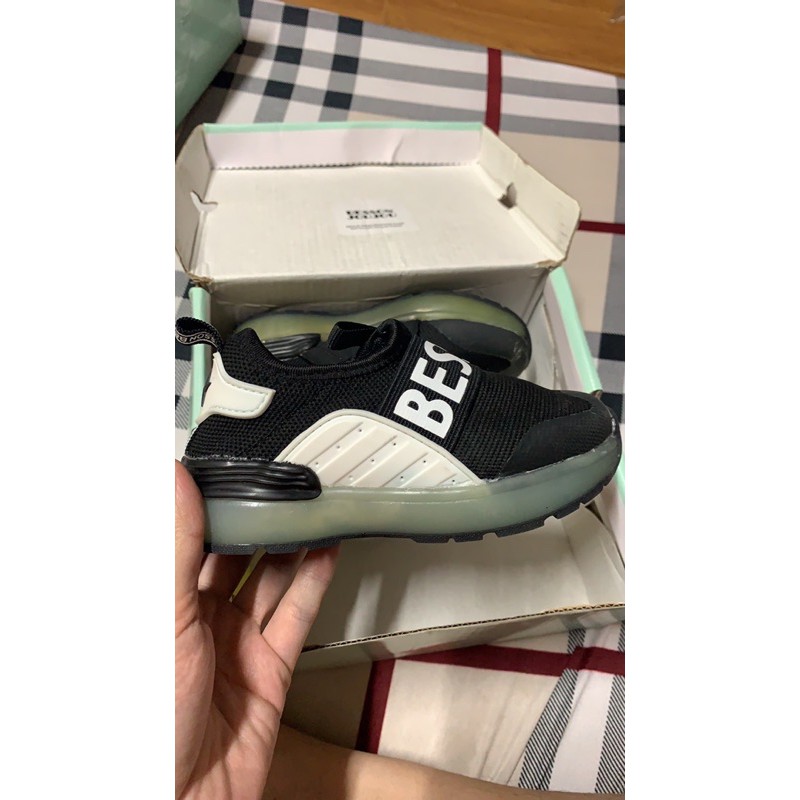 Giày đèn led Besson Joujou