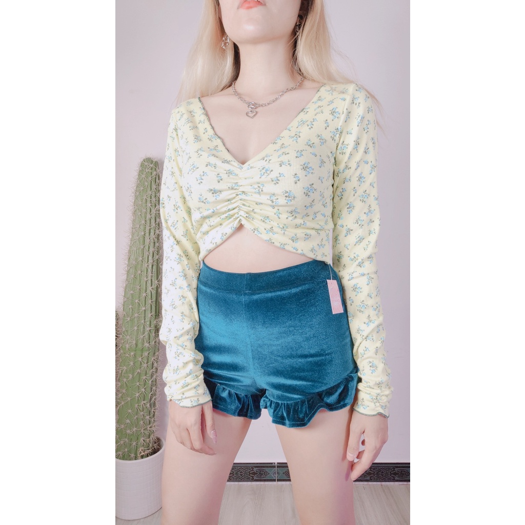 Áo croptop tay dài nhún ngực ( Ảnh Thật ) DollaHouse | BigBuy360 - bigbuy360.vn