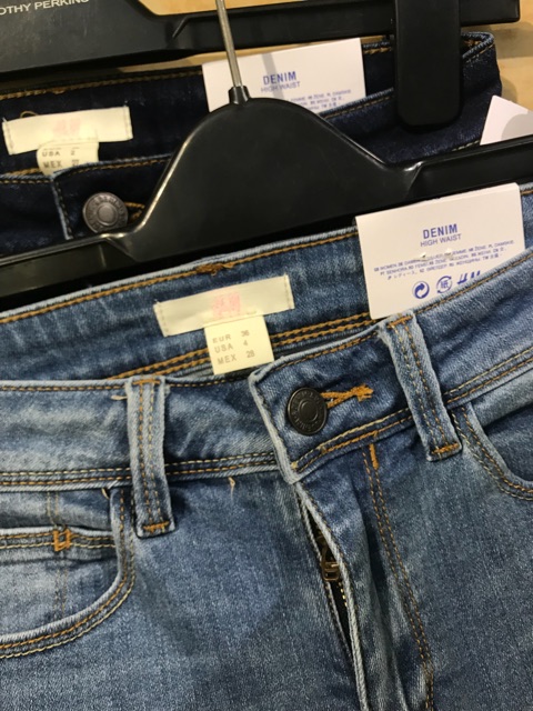 HIGH-WAIST SKINNY - jeans lưng cao