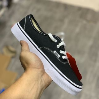 < VIDEO + ẢNH THẬT > GIÀY SNEAKER ĐEN THẤP CỔ