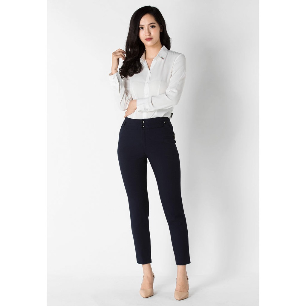 Quần ống côn chéo tím than cạp 2 tầng 2 khuy đỉa chờm đính khuy The One Fashion QL183TT1