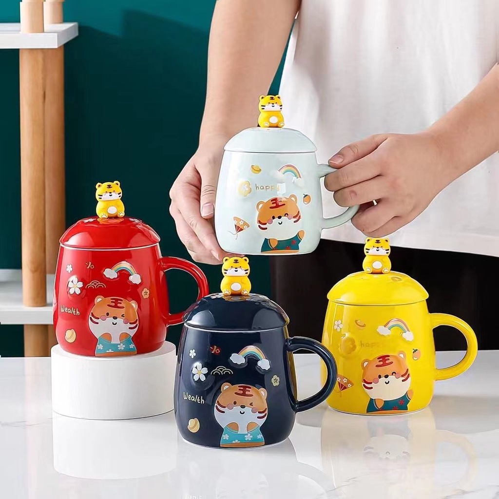 Ly cốc sứ Thú cưng Heo hồng - Gấu Bắc Cực - Bò Sữa Moo - Mèo Cat Tour kèm thìa dễ thương