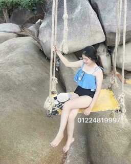 Bikini 2 mảnh hàn quốc ( có kèm ảnh khách )