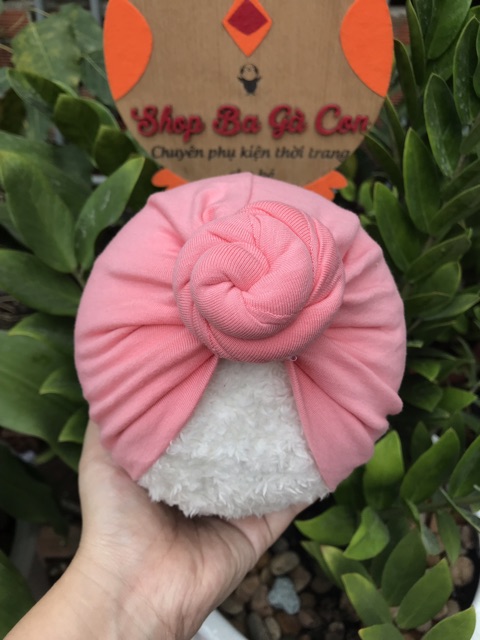 Mũ turban cho bé shop ba gà con ( màu hồng dâu )