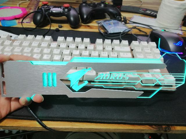 Giá đỡ VGA cao cấp | BigBuy360 - bigbuy360.vn