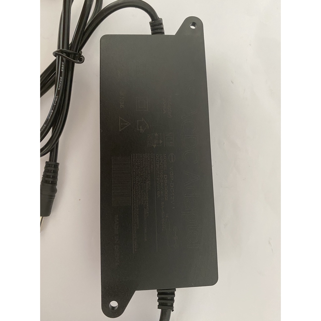 Nguồn camera 12V - 2A  5A tốt có đèn, có móc treo. Adapter cho camera và các thiết bị tương thích giá rẻ.