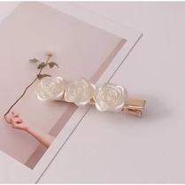 Kẹp mái hoa hồng sang trọng phong cách Hàn Quốc, phụ kiện tóc nữ KT045 - Filibra.[Vàng-Trắng ngẫu nhiên]..