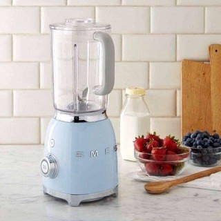 Máy xay sinh tố SMEG