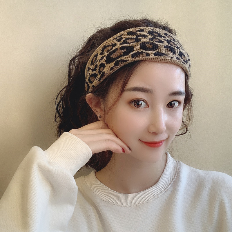 Dây len dệt kim thủ công mùa thu và mùa đông dây tóc đan chéo Hàn Quốc ins ngọt ngào đơn giản rộng băng đô đầu sen nữ đồ