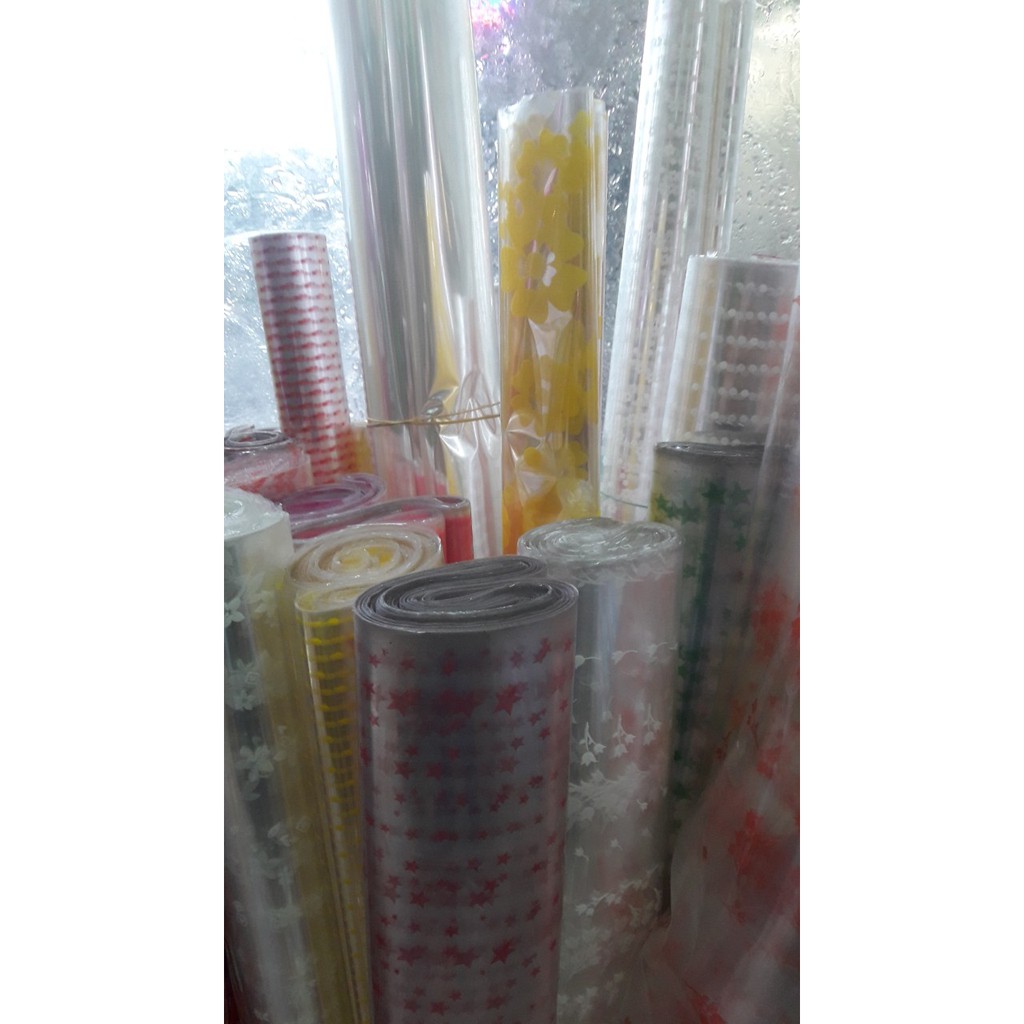 100 tờ giấy kiếng gói hoa nhiều màu70x100