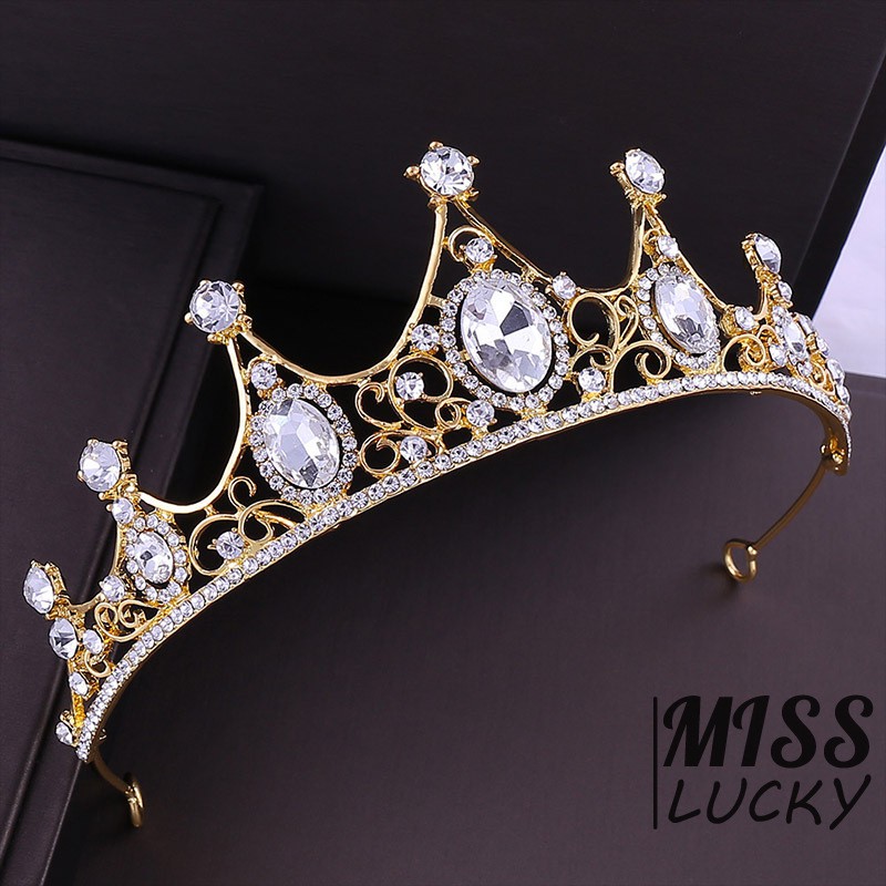 Vương miện đính đá sang trọng lấp lánh cho cô dâu