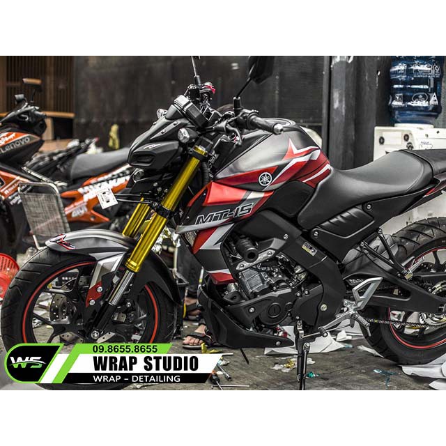 Tem trùm Yamaha MT15