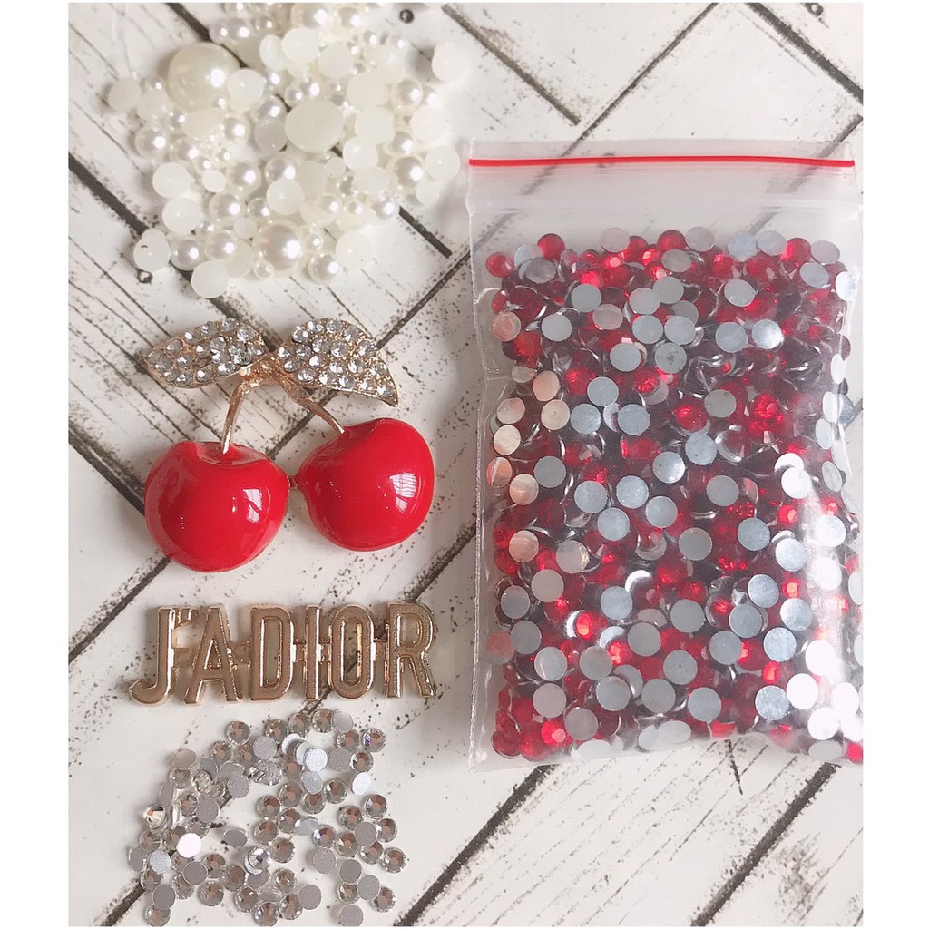 Set Trang Trí Ốp Lưng Mẫu Thiên Nga - Cherry