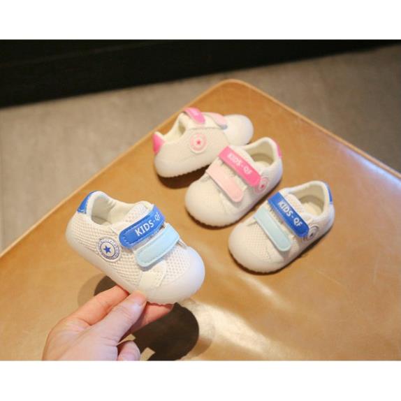 Giày tập đi thể thao cho bé trai bé gái Kids ngôi sao từ 0-2 tuổi