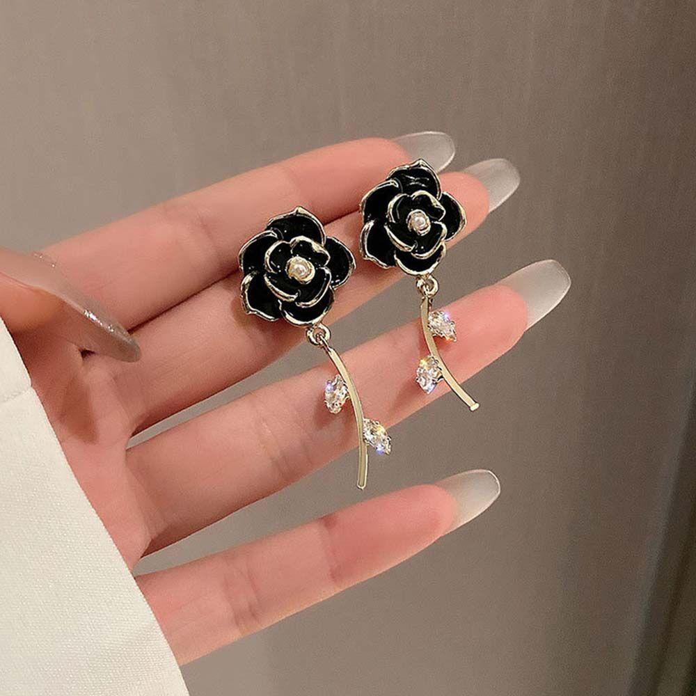 Đôi Khuyên Tai Dài Hình Hoa Đính Đá Thời Trang Cho Nữ