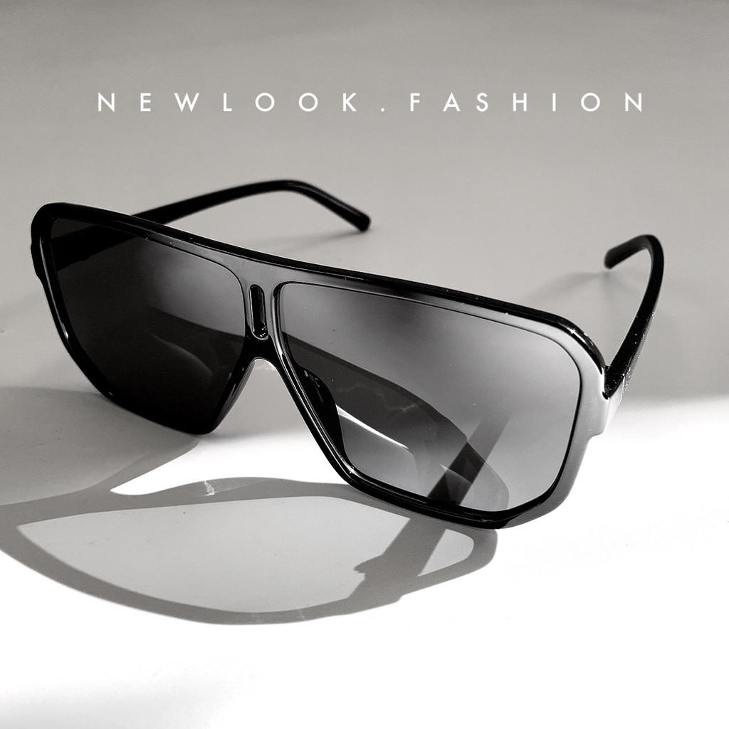 KÍNH NAM HÀN QUỐC TRÒNG VUÔNG TO