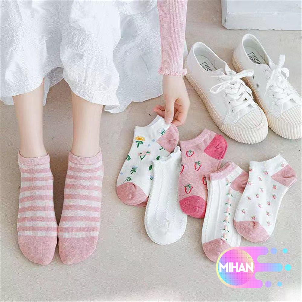 Vớ cổ ngắn in hình quả dâu tây dễ thương cho nữ