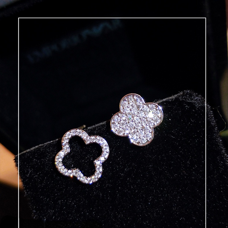 Hoa tai thời trang sáng tạo Hàn Quốc hoa tai cỏ ba lá hoa tai kim cương rỗng của phụ nữ