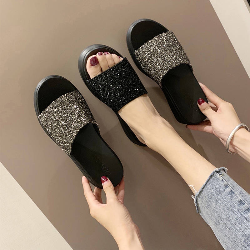 Dép Sandal Đế Dày Đính Đá Thời Trang Xuân Hè Phong Cách Mới