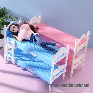 Giường Ngủ Mini Bằng Nhựa Cho Nhà Búp Bê