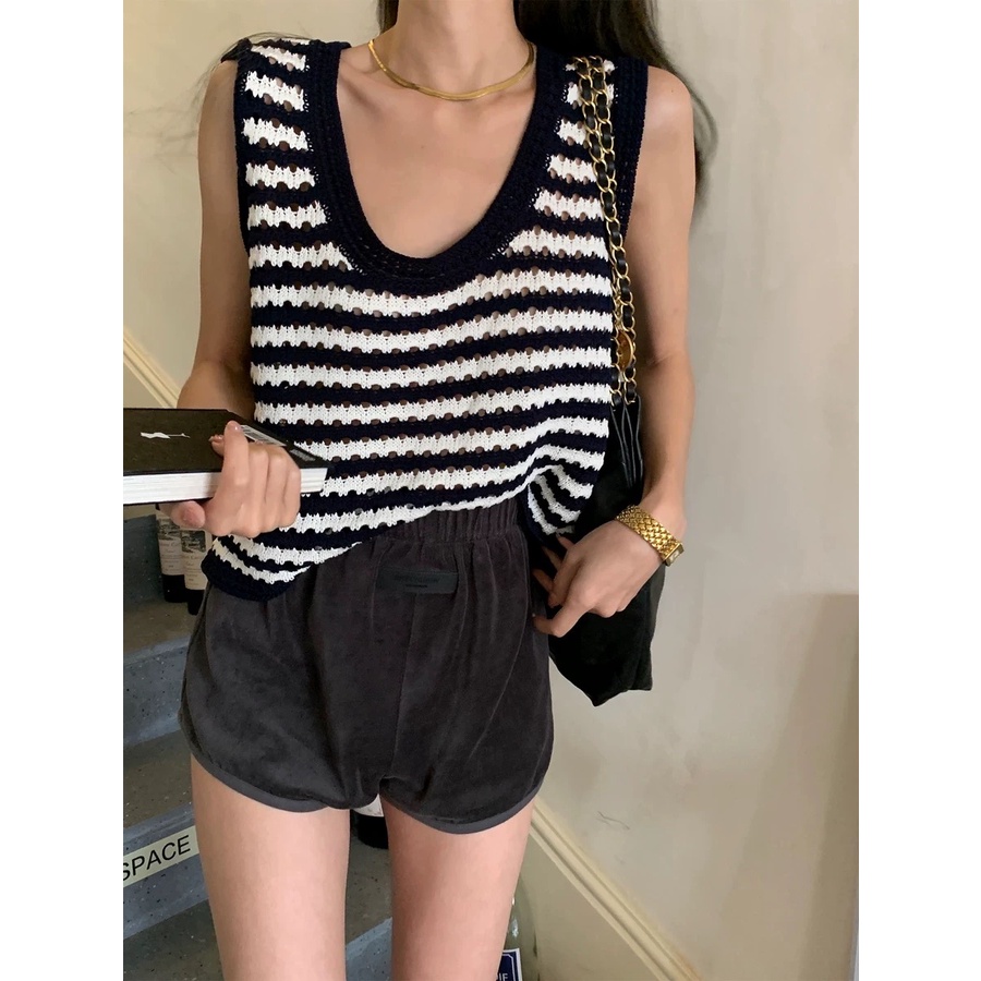 Áo ba lỗ sọc ngang Forgirl cổ tròn cá tính
