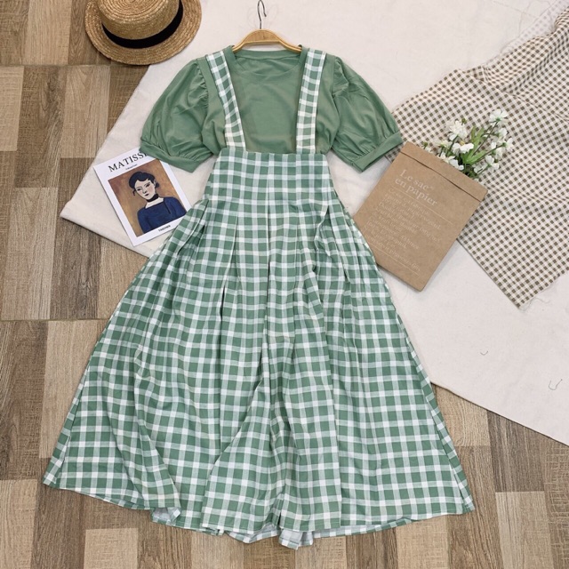Set váy hoa 2m. Freesize, hoa midi kết hợp với áo phông cực kì dễ mặc, tách set phối đồ thoải mái. Mua 1 được hai quá hơ