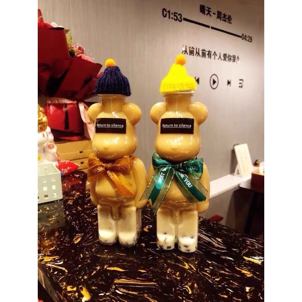 Chai Nhựa PET Nắp Nhôm Hình Gấu Bearbrick 400ml, 500ml