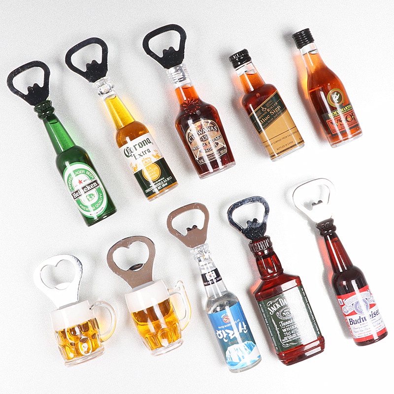 Dụng cụ mở nắp chai bia kiêm nam châm dán tủ lạnh đa năng tiện lợi