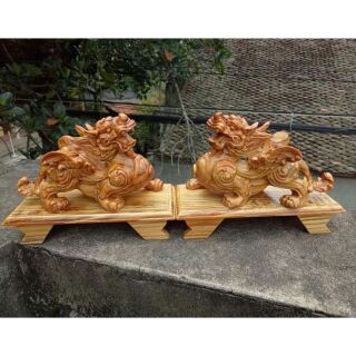 Cặp tỳ hưu gỗ huyết long kèm đế