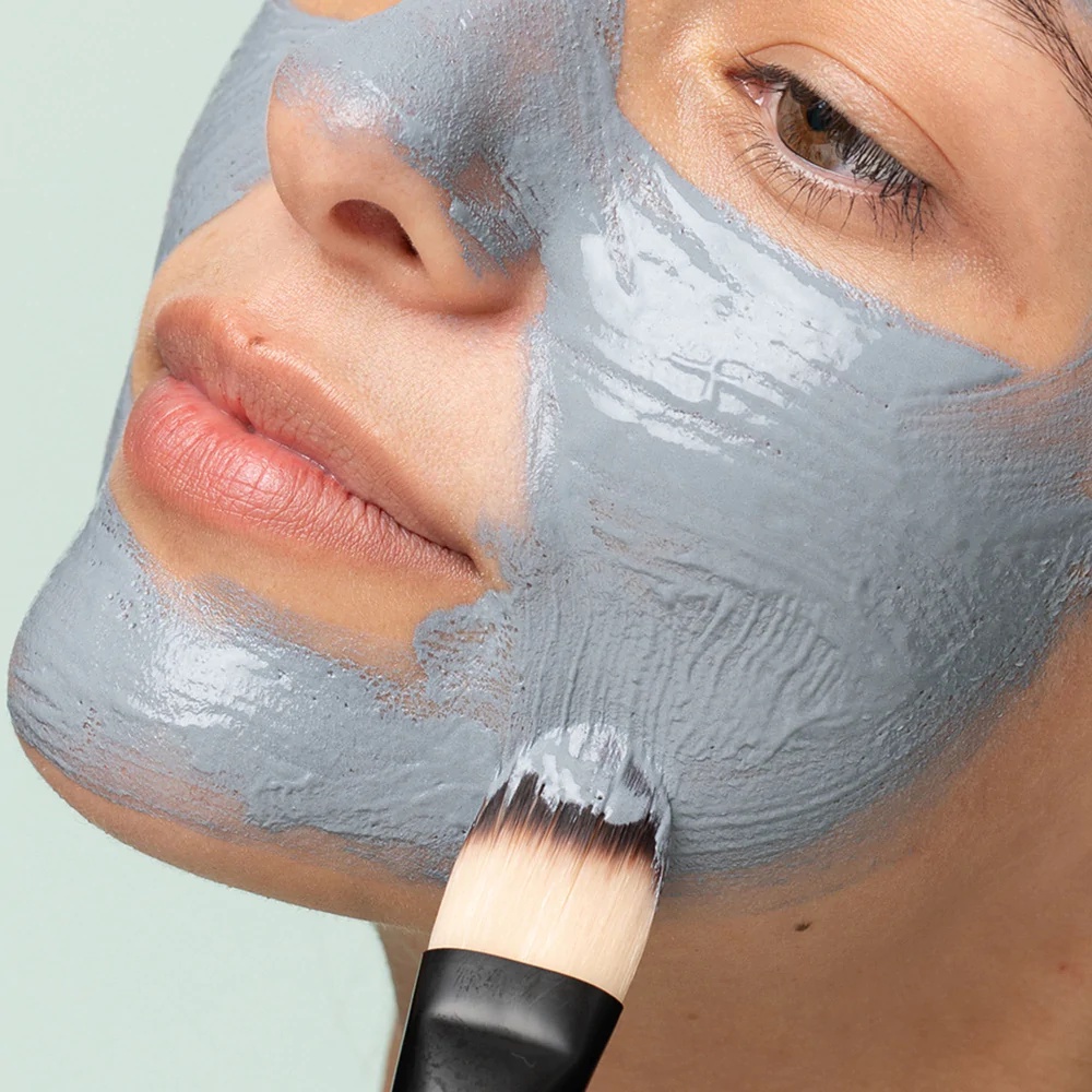 Mặt Nạ Làm Sạch Da, Giảm Nhờn Cho Da Dầu Mụn Lullage Charcoal Mask (100ml)