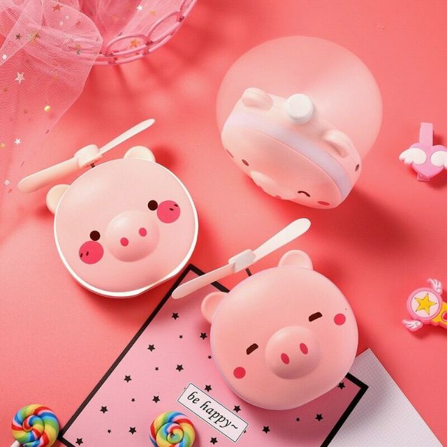 Quạt cầm tay mini hình con lợn có gương , đèn đa năng