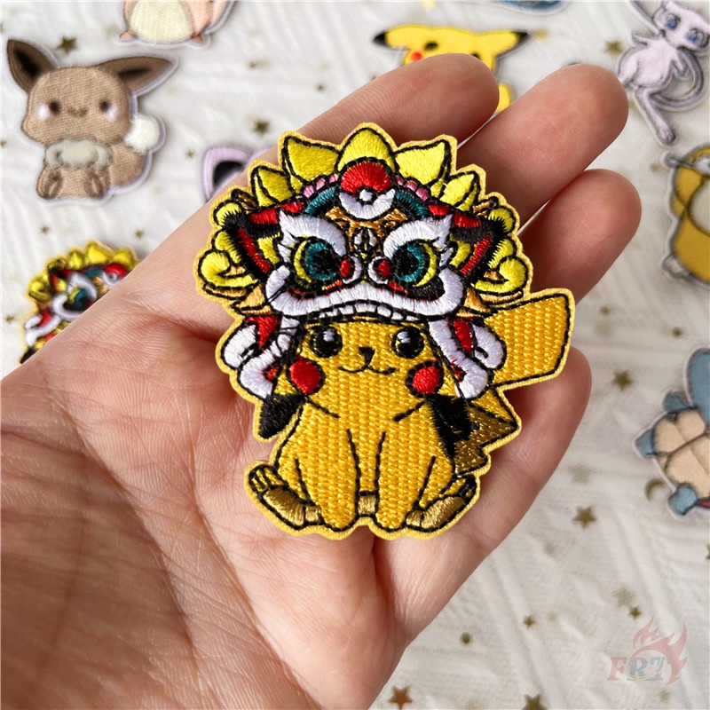 ✿ Miếng Dán Tự Dính Hình Pokemon GO - Pikachu / Psyduck / Bulbasaur ✿ 1 Huy Hiệu Thêu Ủi Quần Áo Hình Anime