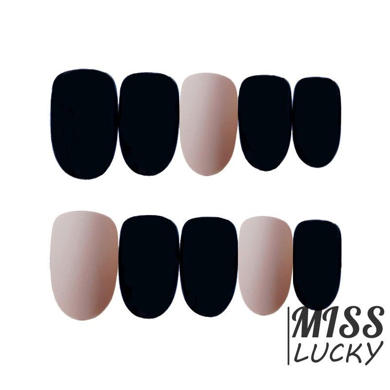 Móng Tay Giả Dáng Dài Màu Đen Và Kaki 27g