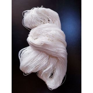 Dây dù trắng 2mm bó 1kg loại tốt cường lực dây thả diều đan lưới bóng chuyền..