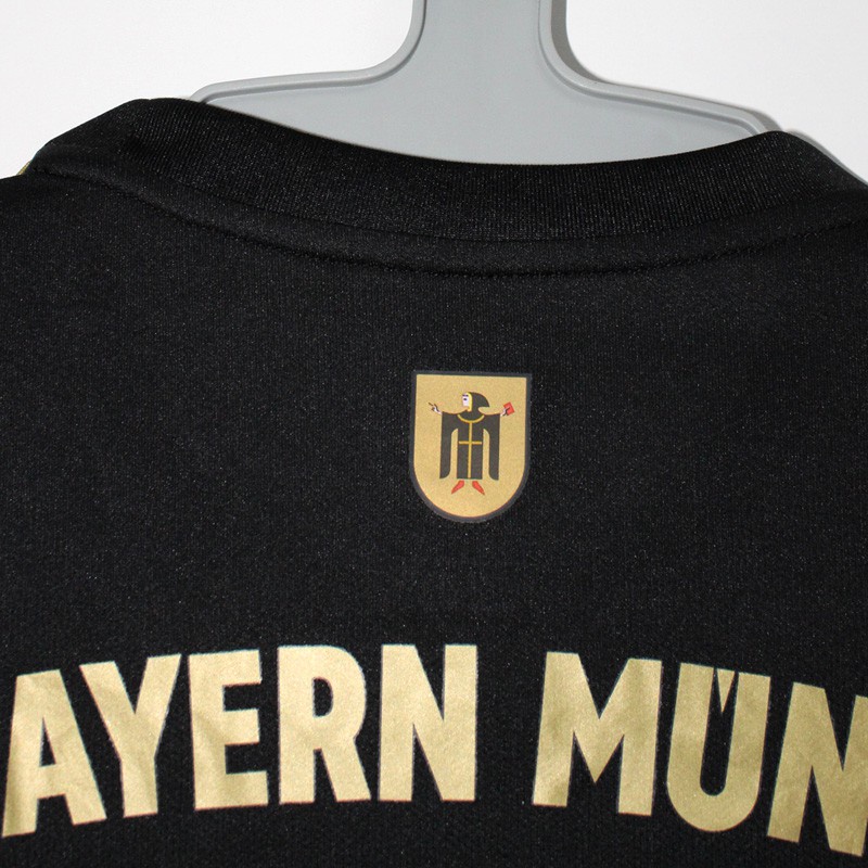 Áo Bóng Đá Sân Khách Bayern Munich 21-22