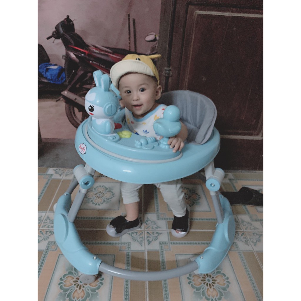 Xe tròn tập đi cho bé Có Nhạc