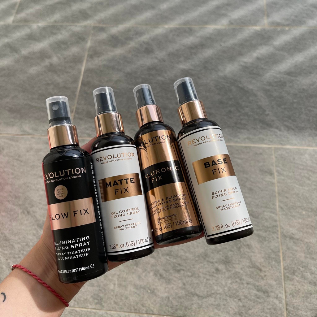 Setting spray Makeup Revolution