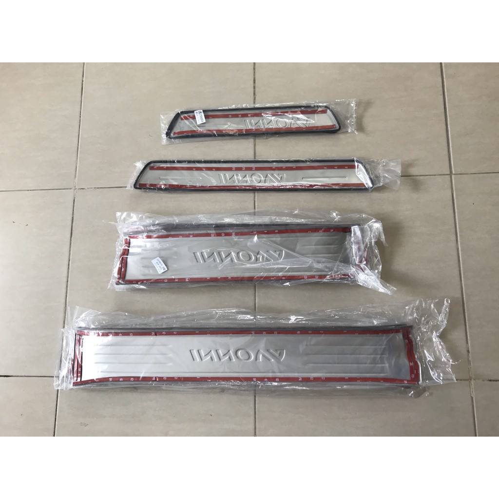 NẸP BƯỚC CHÂN TRONG NGOÀI INOX -INNOVA 2017-2020