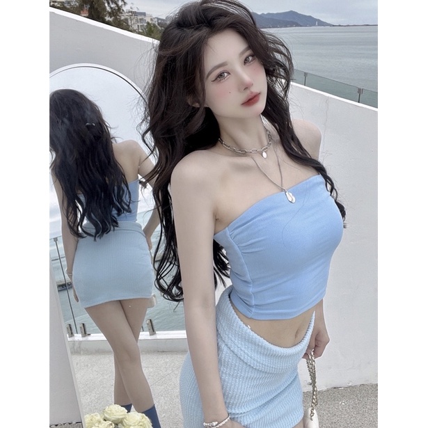 Áo ống croptop + chân váy Ulzzang