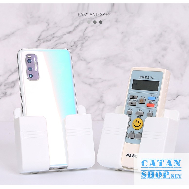 Giá đỡ dán tường treo remote máy lạnh đa năng, kệ treo sạc điện thoại, đầu dây điện tiện lợi giúp không gian gọn gàng