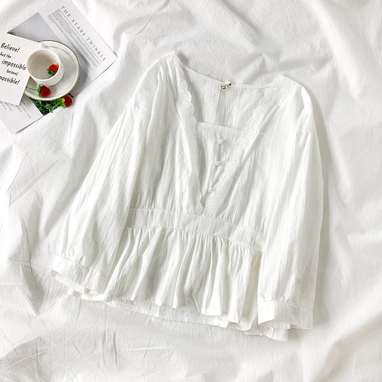 Áo xô trắng tay dài viền ren DA293