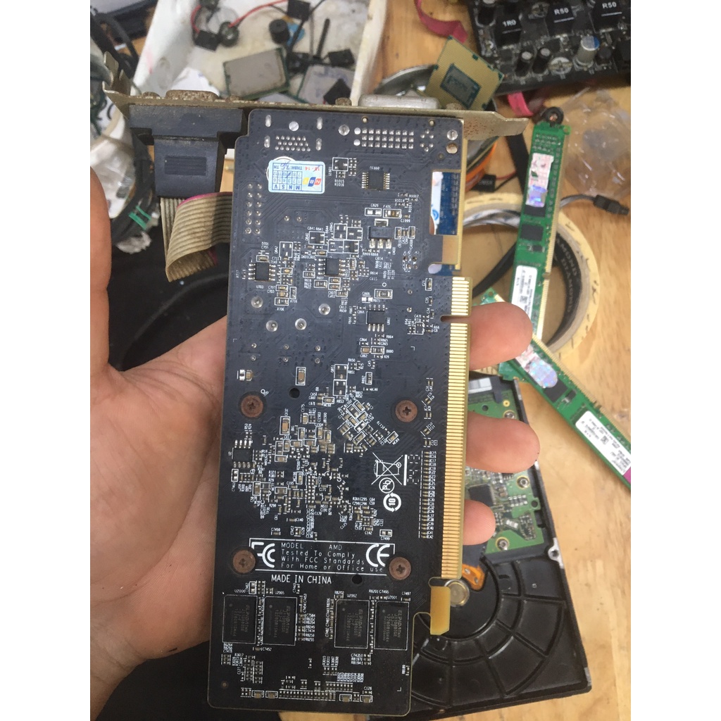 Card màn hình AMD Radeon HD 5450 2GB DDR3