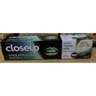 Kem Đánh Răng Close Up Dừa Than Hoạt Tính 230G