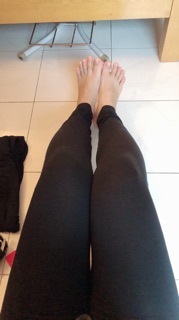 Quần Legging xám và đen