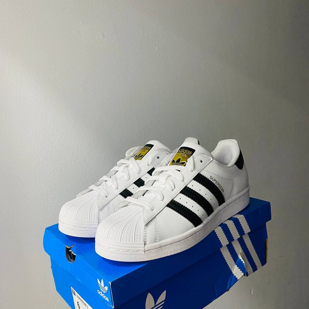 Giày Adidas Superstar Sup Tem Vàng Originals Nam Nữ Có Sẵn FV3284
