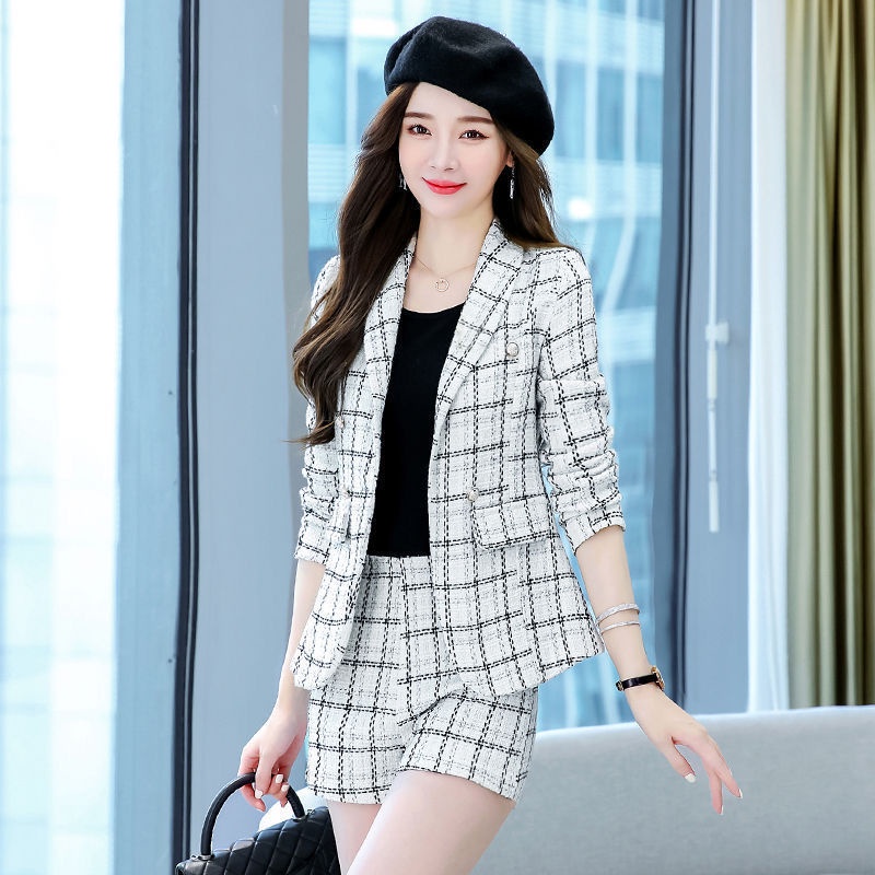 Single / suit temperament suit women 2022 spring new style small fragrant style foreign style suit jacket shorts two sets of women