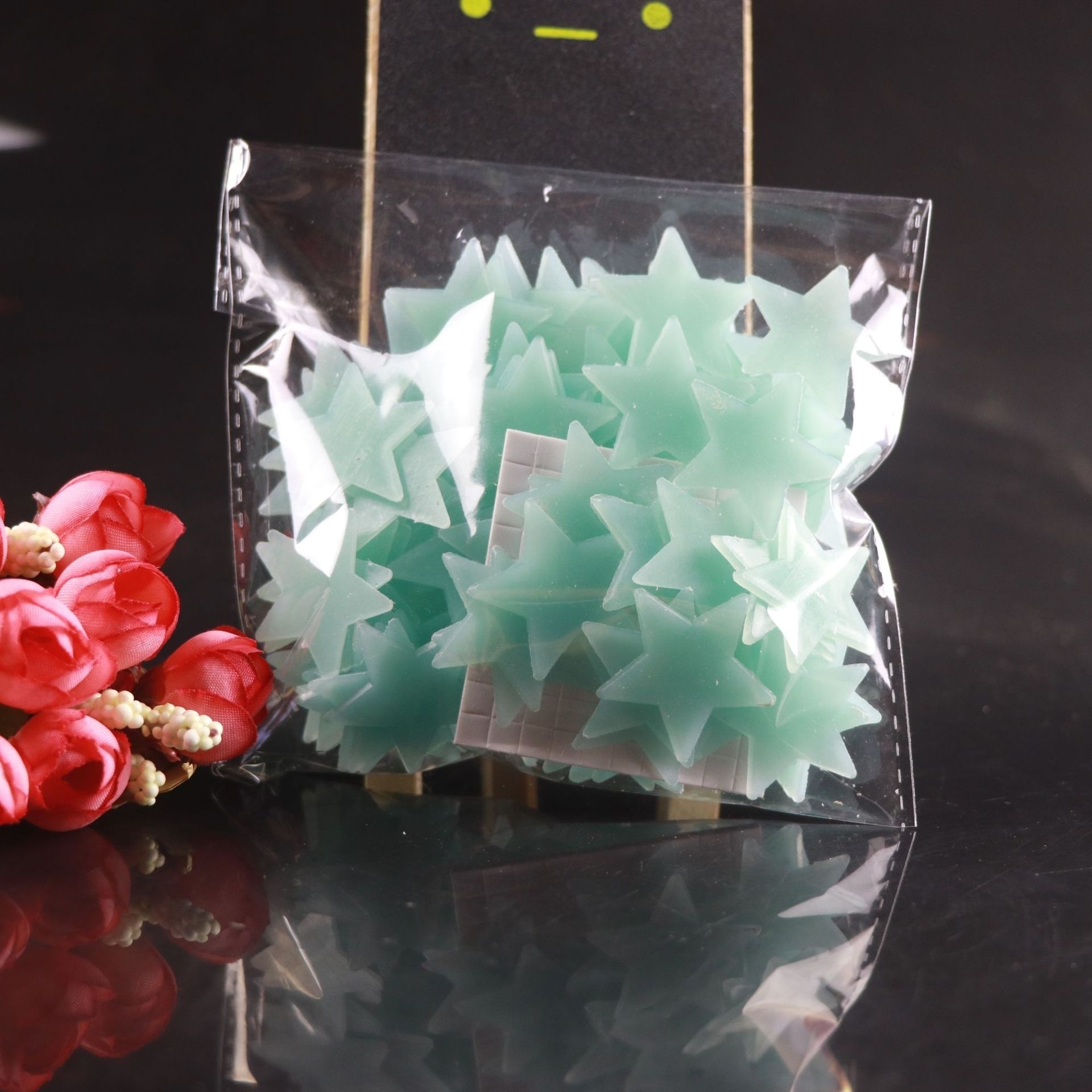 Túi 100 ngôi sao dạ quang dán tường trang trí | BigBuy360 - bigbuy360.vn