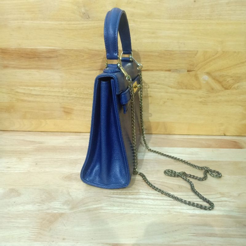 Túi đeo chéo da thật secondhand  300306